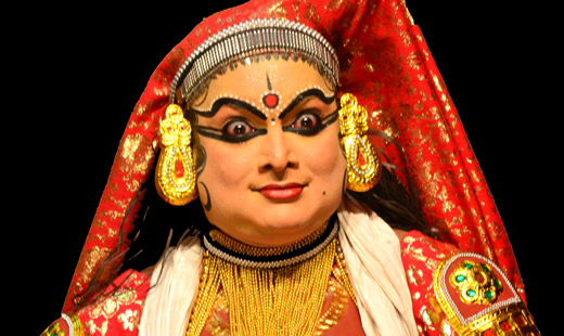 Personagem feminino no Kathakali